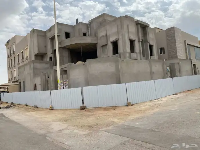 فلة زاوية قصر مصغر بالقيروان حوالي 500م يفتح السوم من5 مليون 0