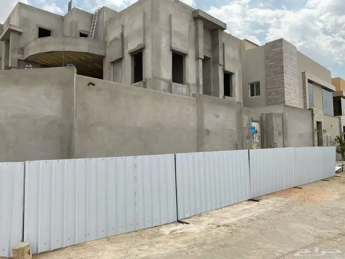 فلة زاوية قصر مصغر بالقيروان حوالي 500م يفتح السوم من5 مليون 1