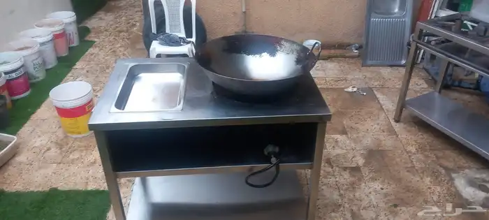 السلام عليكم ورحمه الله وبركاته اغراض محل للبيع 4