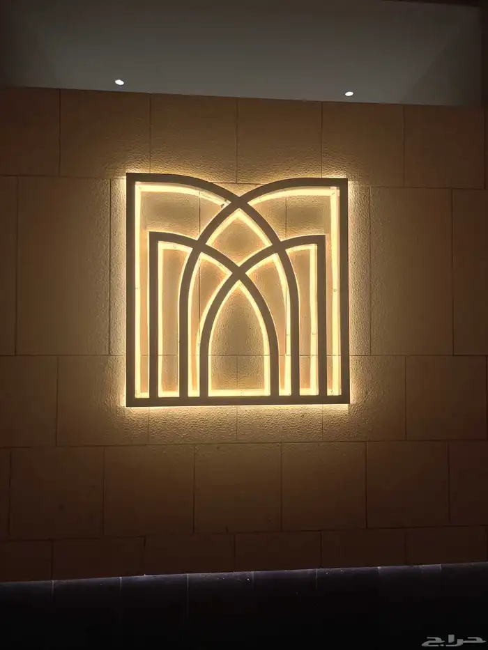 أسوار مشاريع لوحات مشاريع لوحات خارجية وداخلية مضيئة مطبوعات 36