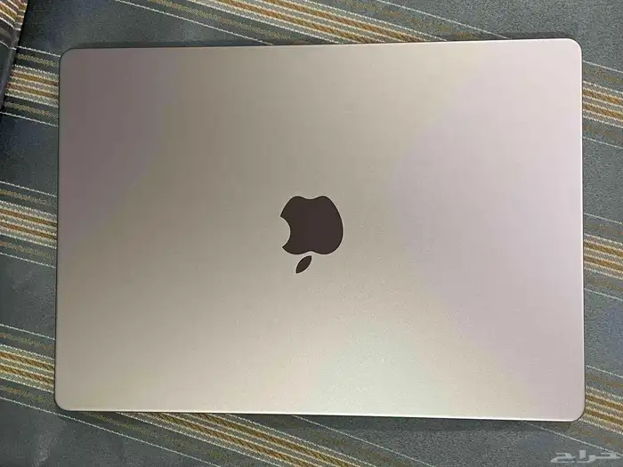 للبيع MacBook Pro M2 Pro (موديل 2023) - أداء احترافي 4