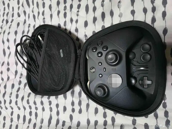 Xbox One Elite Series 2 Controller 3