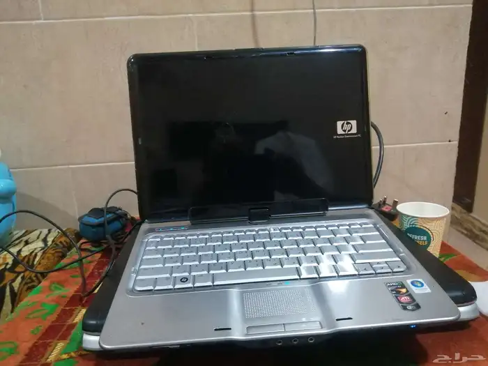 لاب توب hp شاشة متحركة 90 7