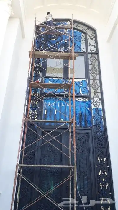 صبغ ابواب حديد و خشب .دهان بيبان في الموقع رش بويا 0