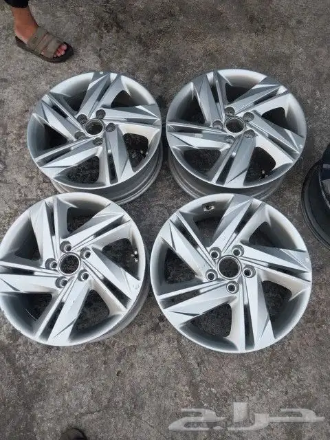 جنوط هونداي كريتا كروم مقاس 17 الاصلي وكاله موديل 2021 2022 2