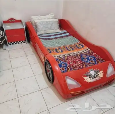 سرير اطفال 1