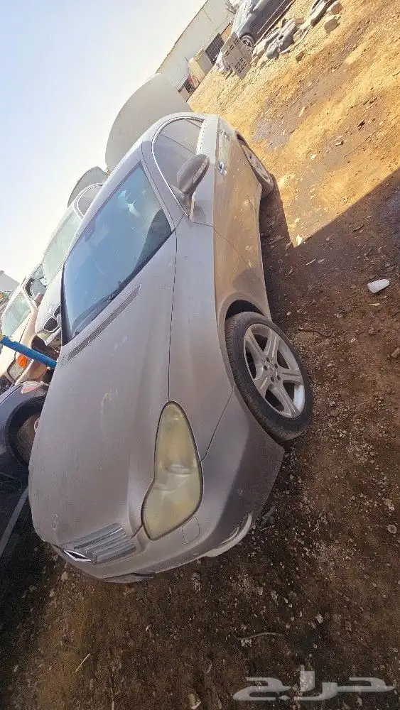 مرسيدس CLS موديل 2006 للبيع قطع غيار فقط 2