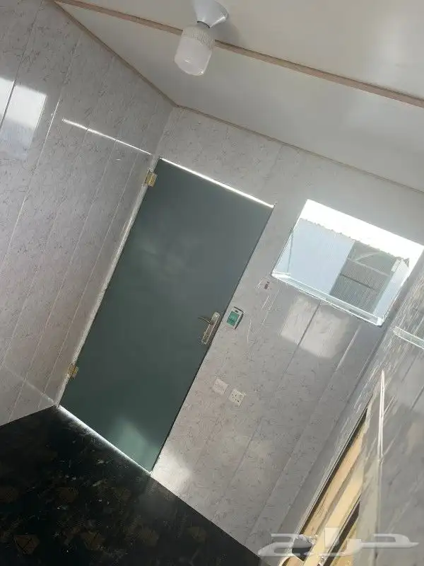 غرفة بركس مقاس 2 في 3 جديد معزول 4