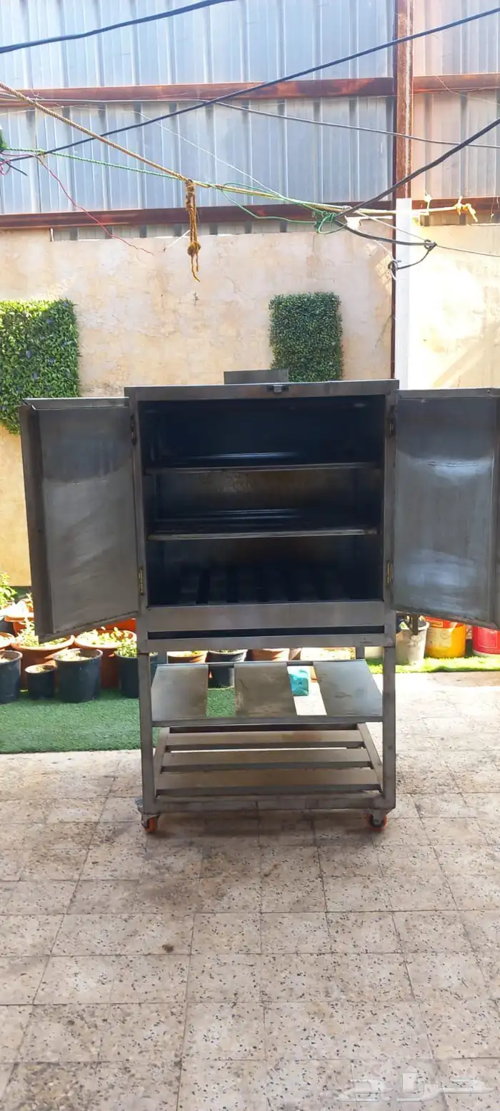 السلام عليكم ورحمه الله وبركاته اغراض محل للبيع 3