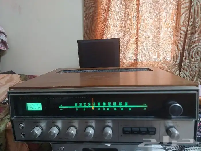 امبليفاير مع راديو ماركه كينوود تراثي قديم 0