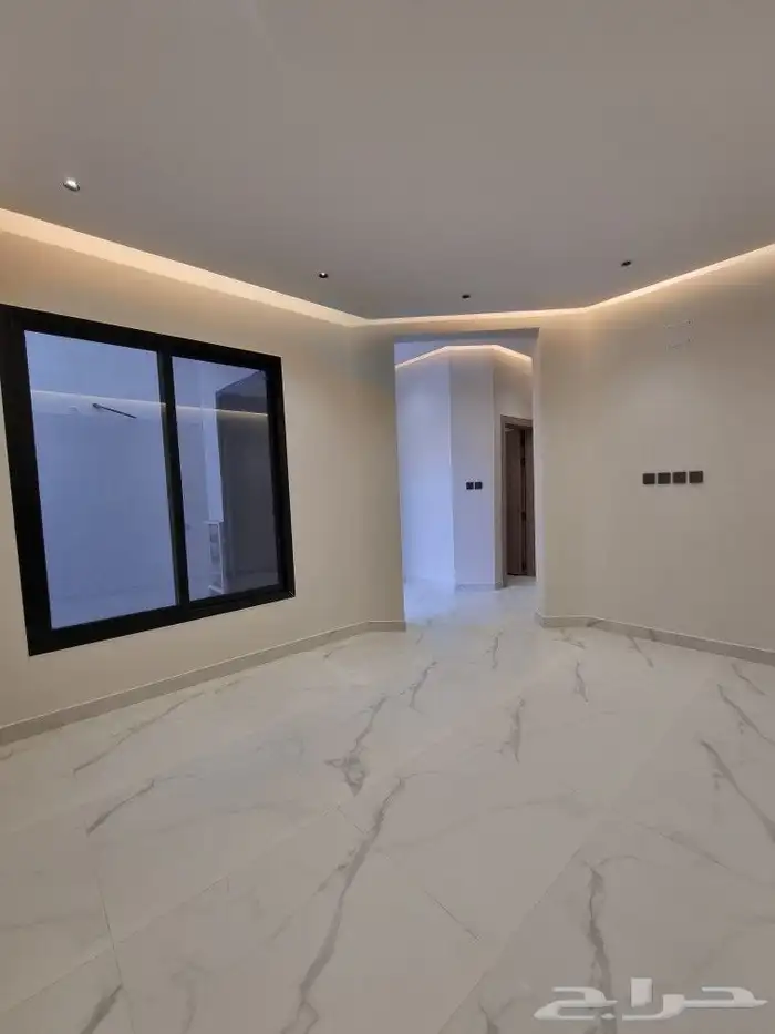 للبيع وحدات ارضيه وعلويه موقع مميز بحي المنتزه الغربي 6