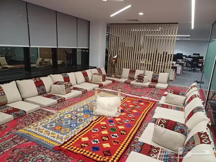 تاجير كراسي وطاولات وكنب وزل وسجاد وسماعات مكيفات 3