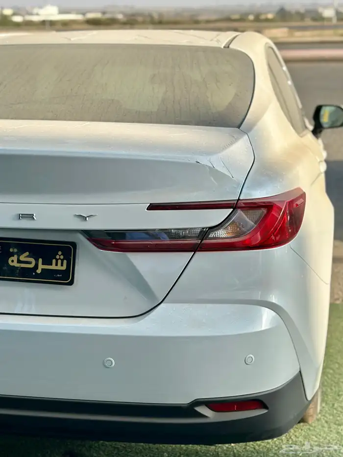 كامري ستاندر بنزين 2025 ابيض 2