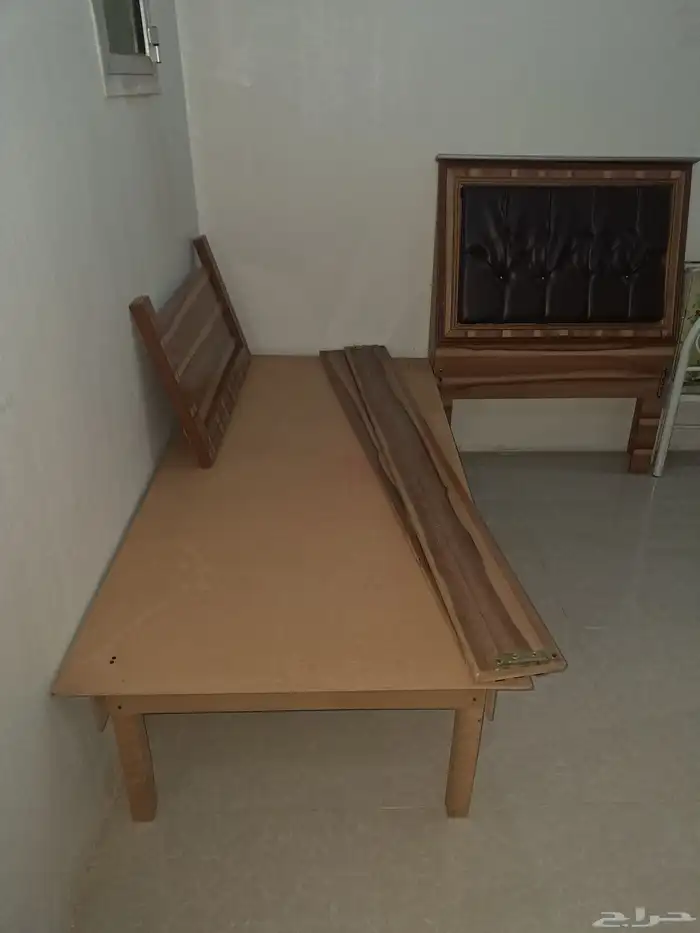 للبيع 2 سرير نفر واحد. 0