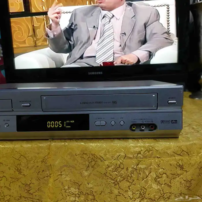جهاز فيديو سامسونج متعدد الانظمة 5