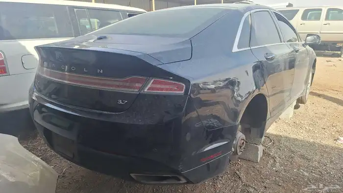لينكون 2016Mkz بيع قطع غيار فقط 3