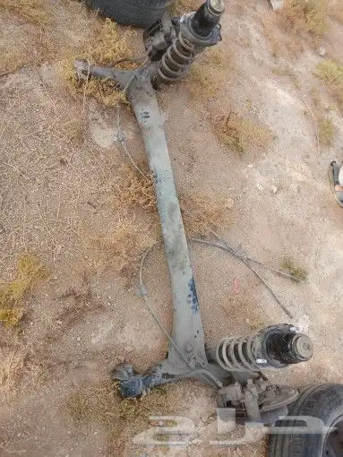 قطع غيار تشليح كورولا موديل 2005 21