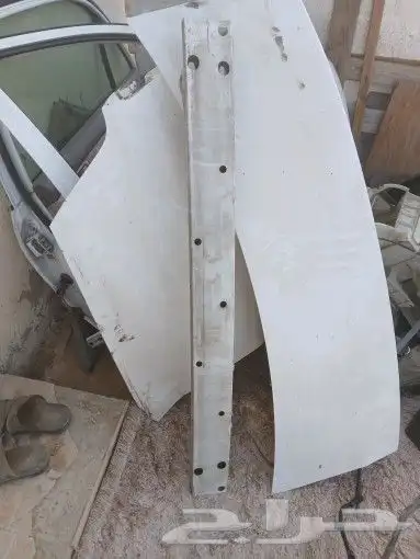 قطع غيار تشليح كورولا موديل 2005 16