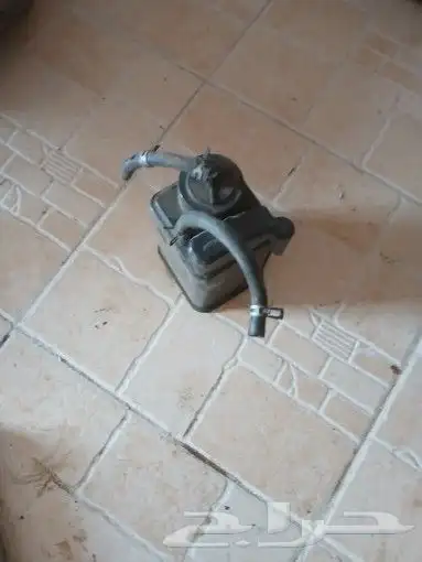 قطع غيار تشليح كورولا موديل 2005 10