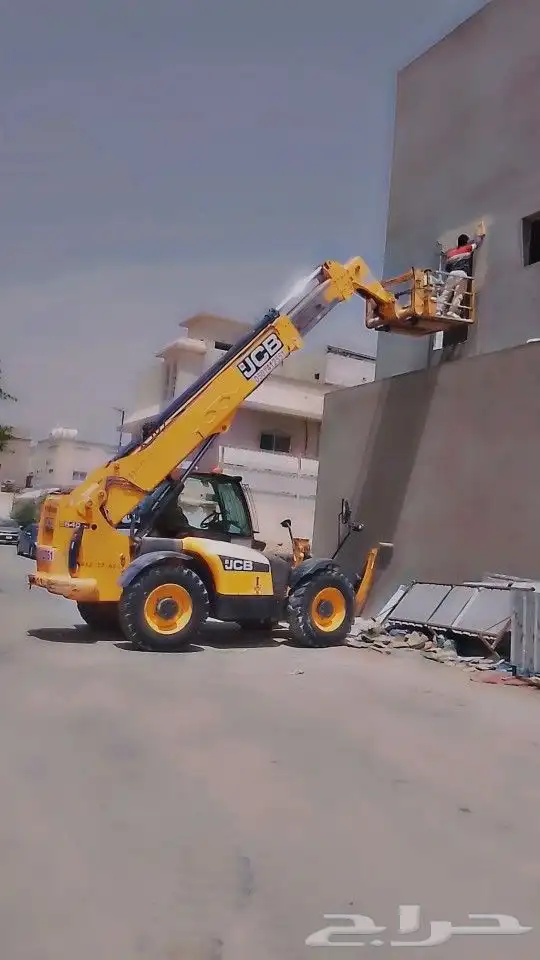 رافعه للايجار الشهري واليومي 0