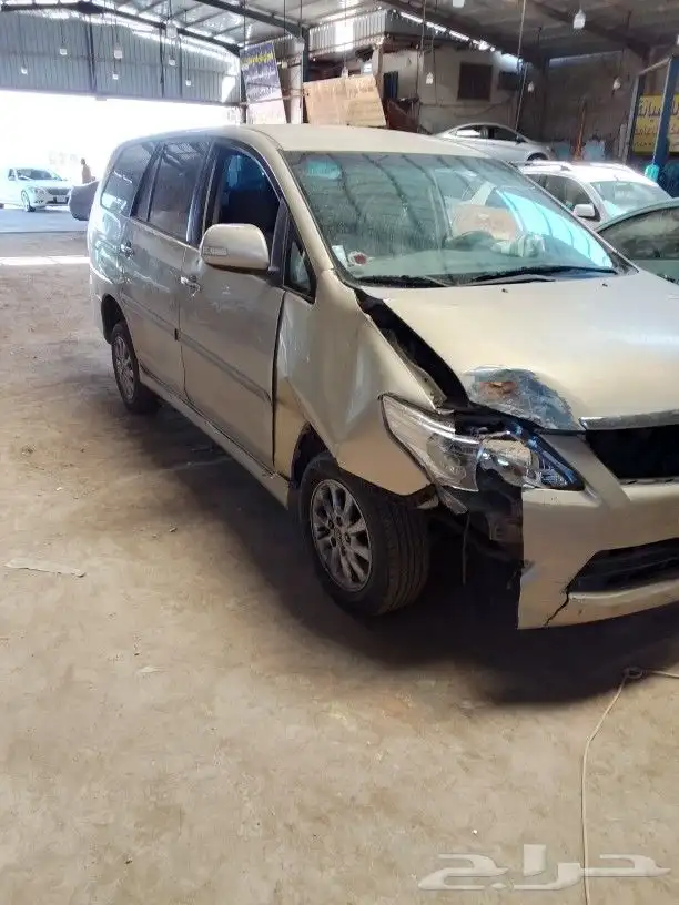 سمكرة بويه جميع أنواع السيارات متميزون بدقة العمل. 11