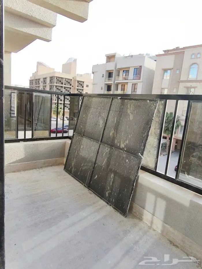 شقق للبيع بالخبر الشبيلي حي الحمرا المساحه 170متر 2
