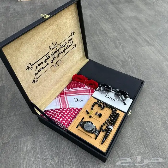 بوكس رجالي ماركة ديور شامل التوصيل والشحن 3