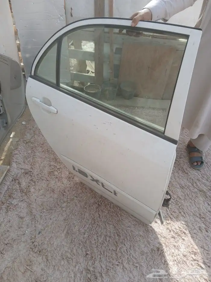 قطع غيار تشليح كورولا موديل 2005 36