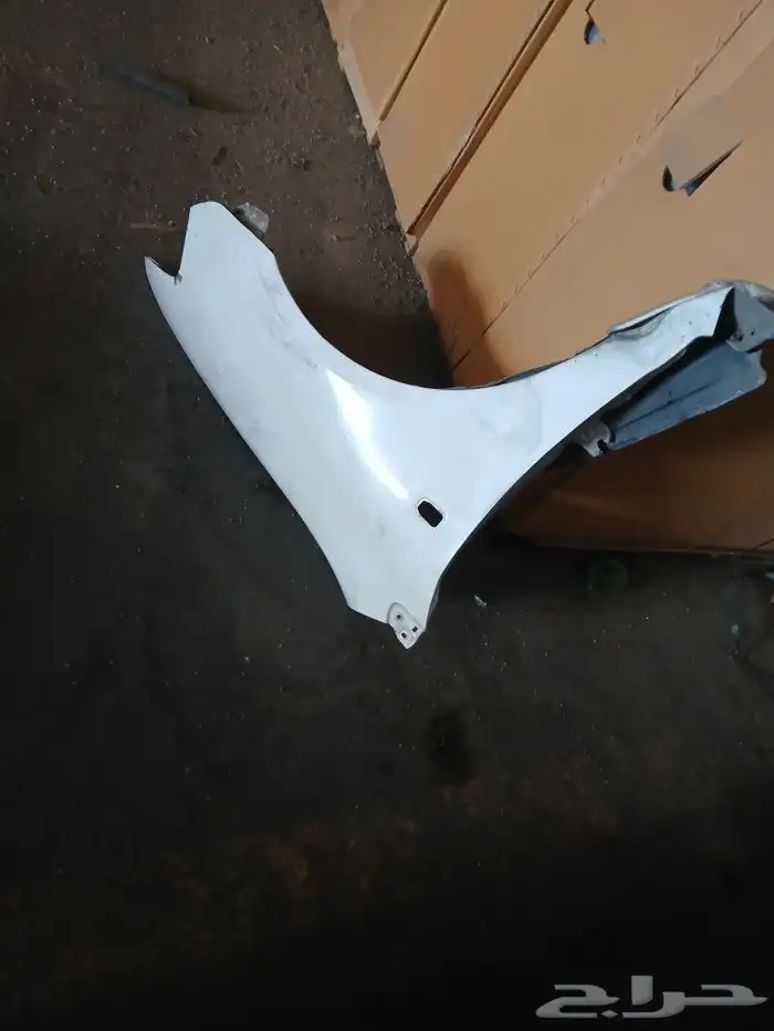 قطع غيار تشليح كورولا موديل 2005 1