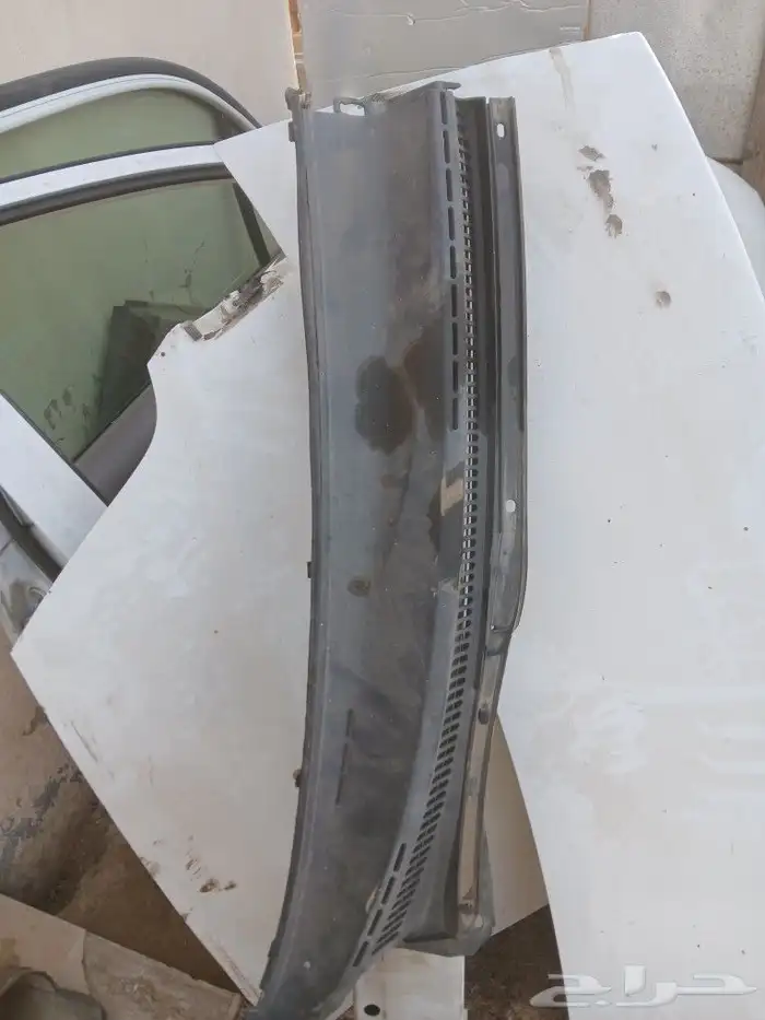 قطع غيار تشليح كورولا موديل 2005 26