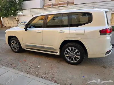 للبيع لاندكروزر فل كامل 2024 L5 2