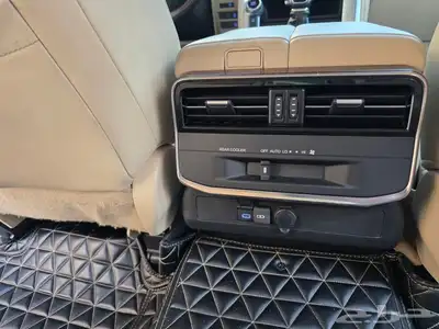 للبيع لاندكروزر فل كامل 2024 L5 30