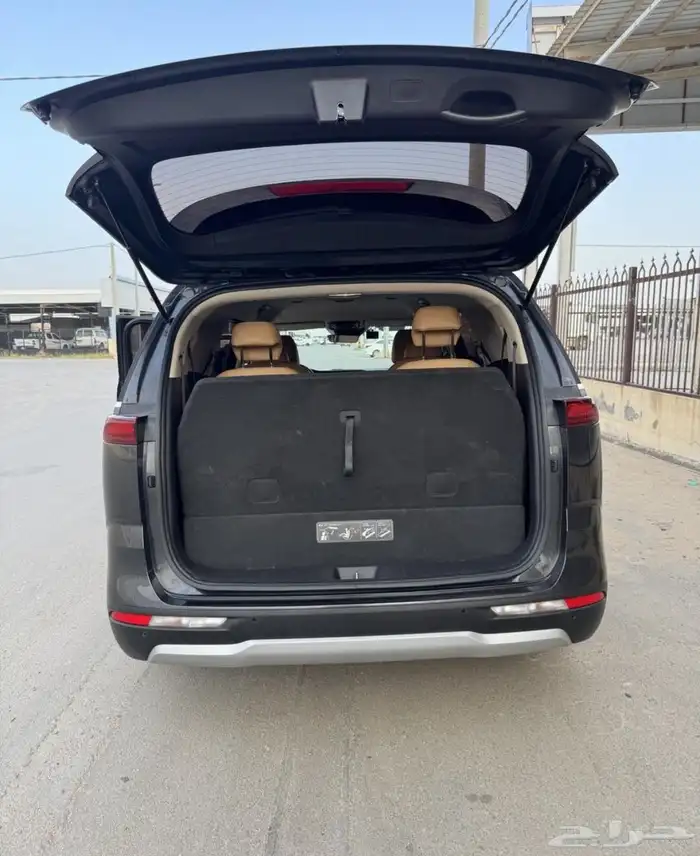 2022 Kia Carnival Diesel Middle Option 6