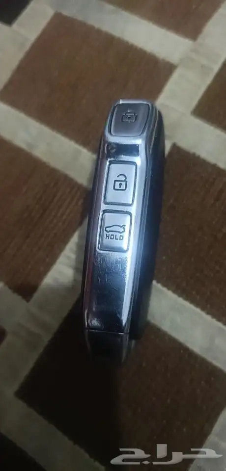 مفتاح كيا سيراتو. شبه جديد 1