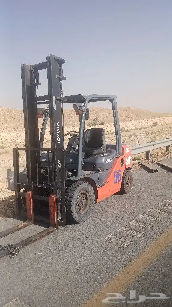 فوركلفت رافعات شوكيه كرينات ونش للايجار الشهري وليومي 8
