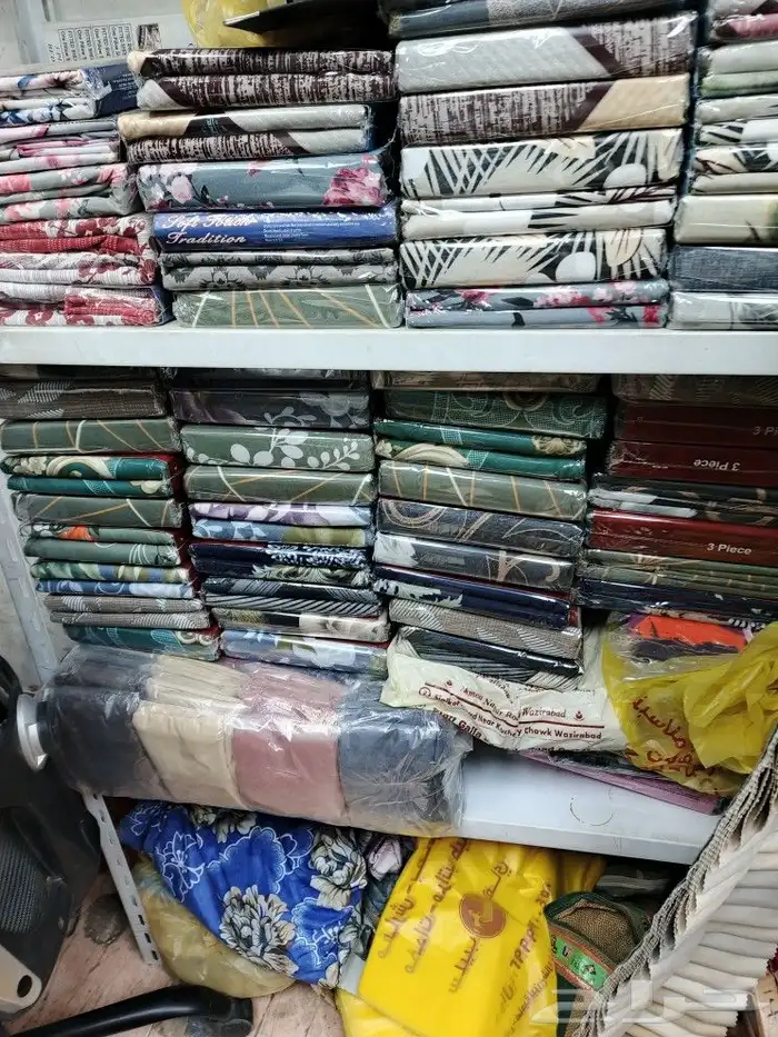 زبائننا الكرام يوجد لدينا سراير حديد وخشب لحافات مخدات 9