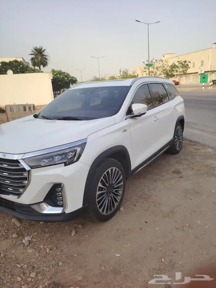 جيتور X90 plus موديل 2024 ممشى 50 الف وقابل للزياده 6