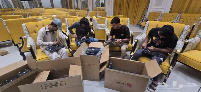 بيع وتركيب شاشات الدعاية والاعلان 8