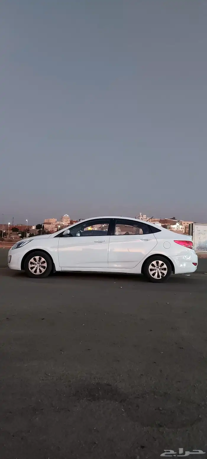 هونداي اكسنت موديل 2017 الايجار شهري و اسبوعي فقط 2