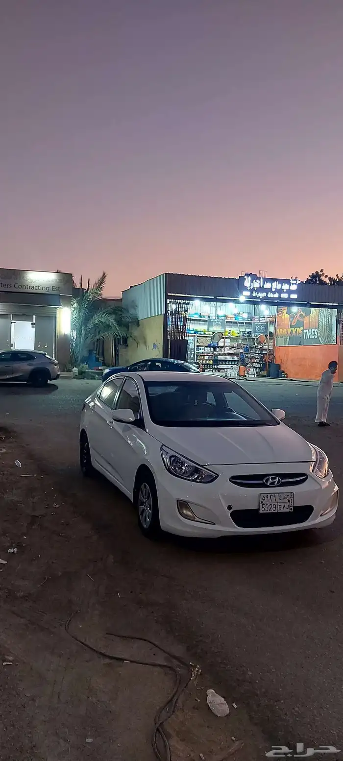 هونداي اكسنت موديل 2017 الايجار شهري و اسبوعي فقط 4