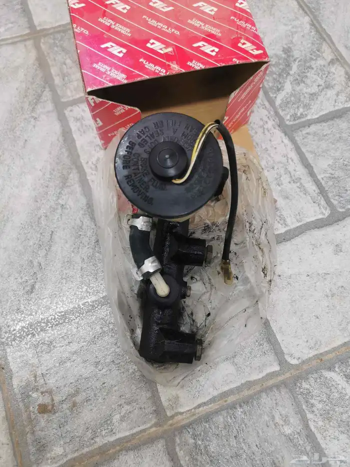 علبة كلتش وفرامل تويوتا 88ونازل 1