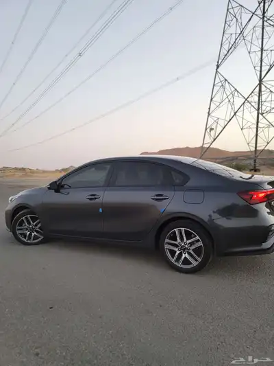 كيا K3 سيراتو موديل 2021 نص فل 6