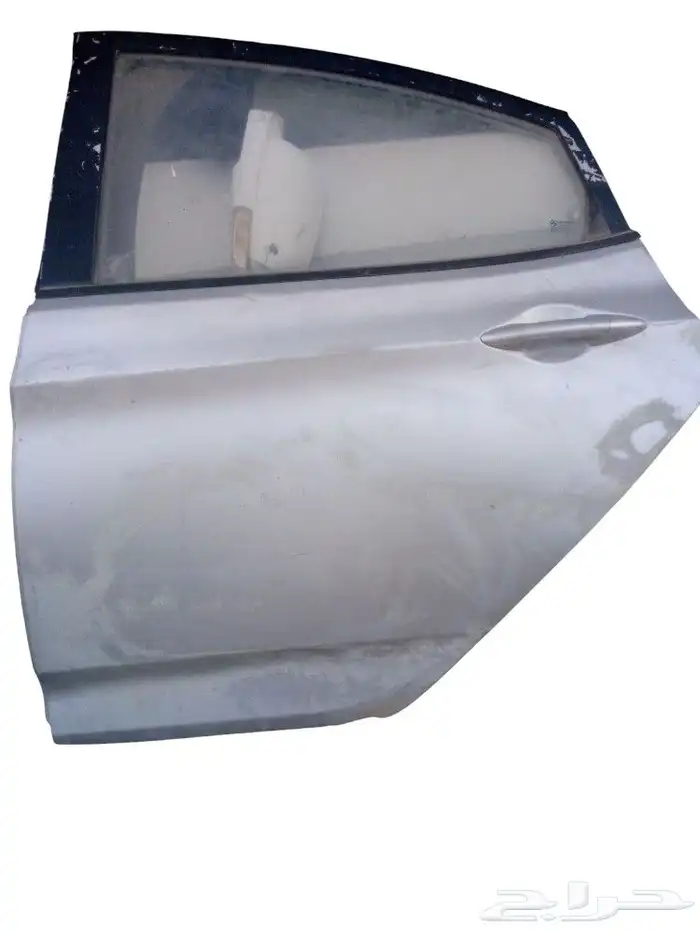 باب اللي خلف السائق لهونداي اكسنت موديل 2013 للبيع 1