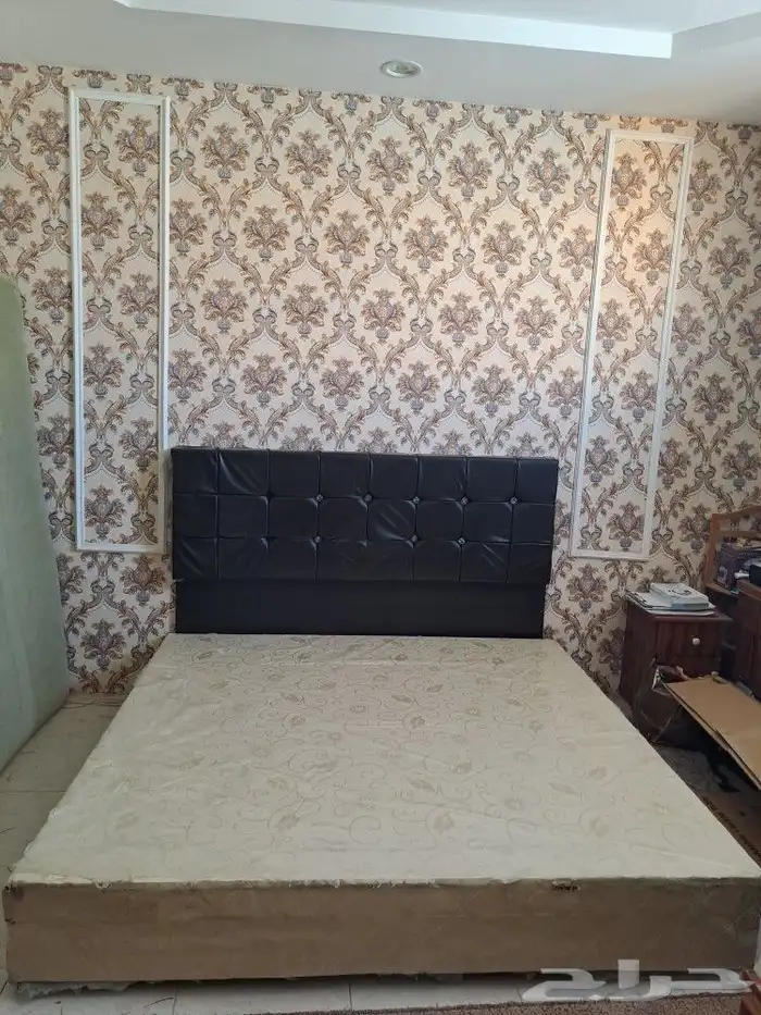 سرير كبير مع المرتبة 200 180سم 0