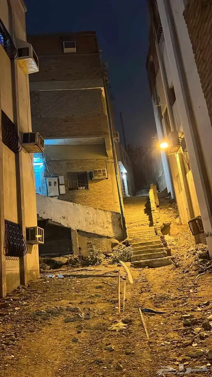 للبيع عمارة في العتيبيه مؤجرة 2