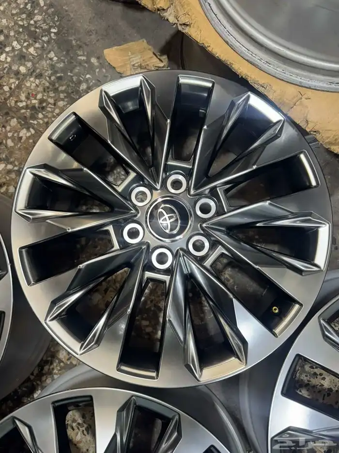 لاندكروزر جيب 2024 2