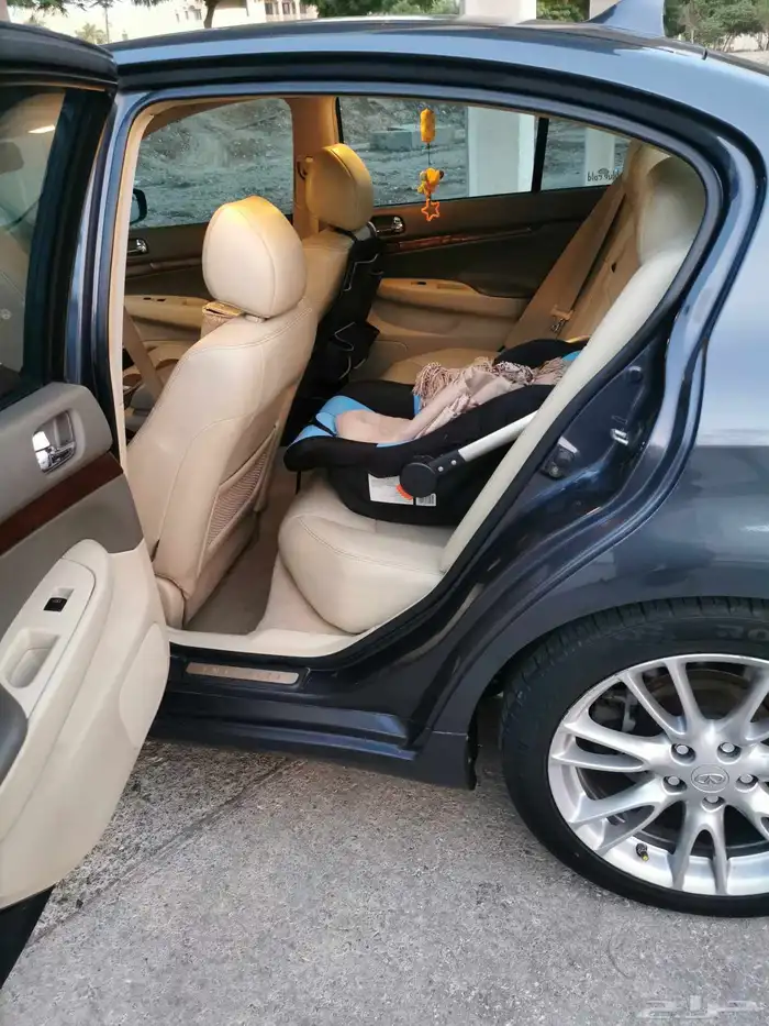 انفنيتي g37 2009 19