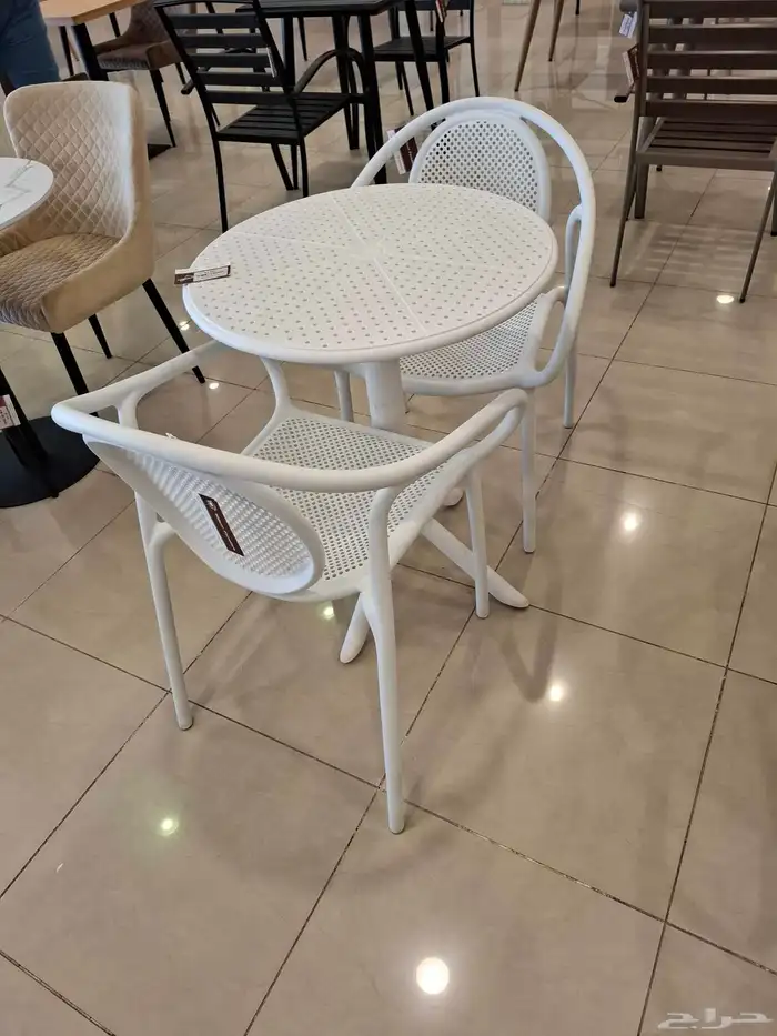 كراسي وطاولات خارجيه وداخليه 10