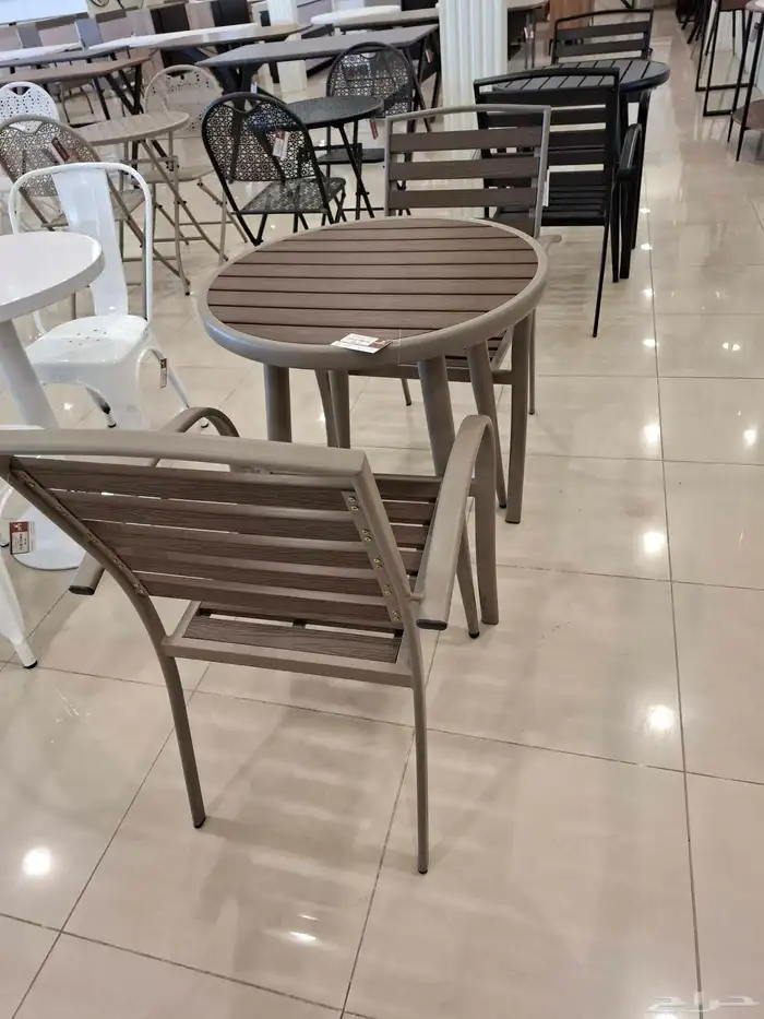 كراسي وطاولات خارجيه وداخليه 14