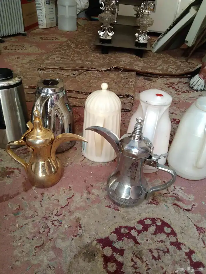 2 دله قهوه 5 زمزميات نظيفات وبحاله جيده جدا شرط 7